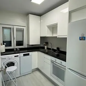  Apartamento Piso Nuevo Bien Situado En España